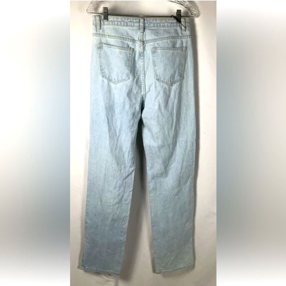 Pretty Little Thing Women’s Size 8 Wide Leg  Destroyed High Waist Jeans NWT - Picture 2 of 13